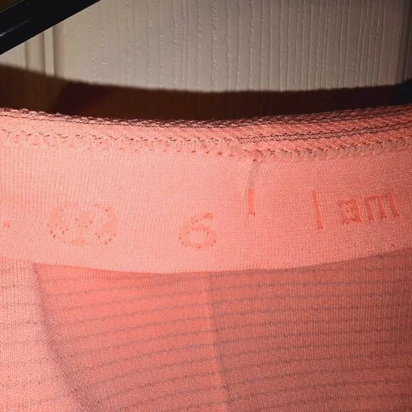 Lululemon SWIFTLY Tech Racerback 2.0 Tank - Picture 4 of 5